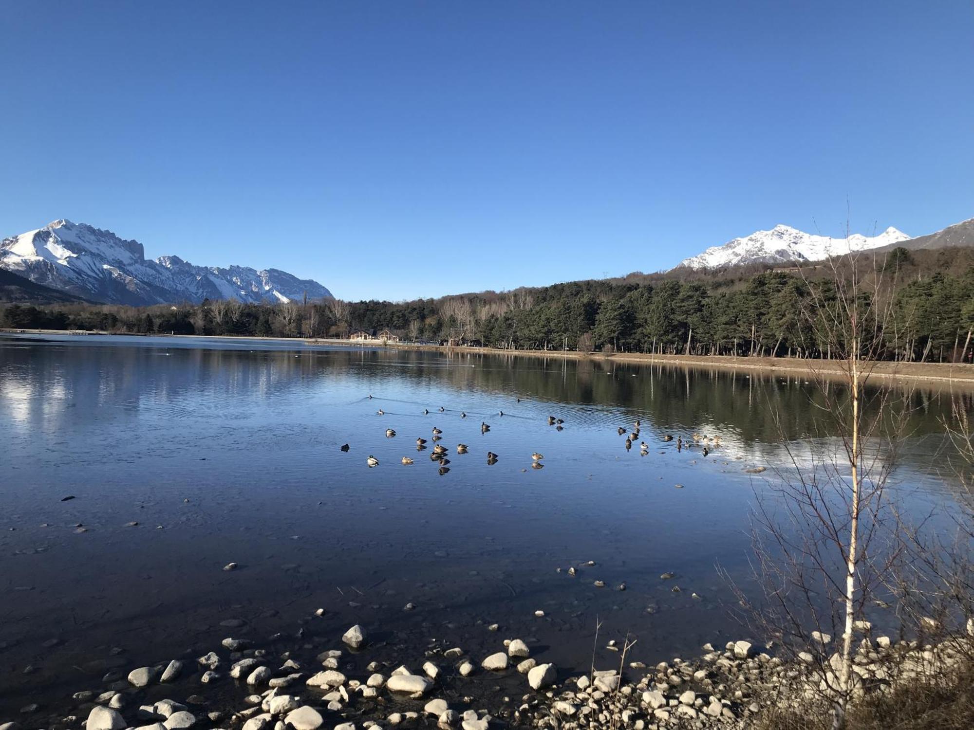 Le Rocher Des Ducs, Vue Sur Montagne, Abris Voitures Et Motos Le Glaizil 外观 照片